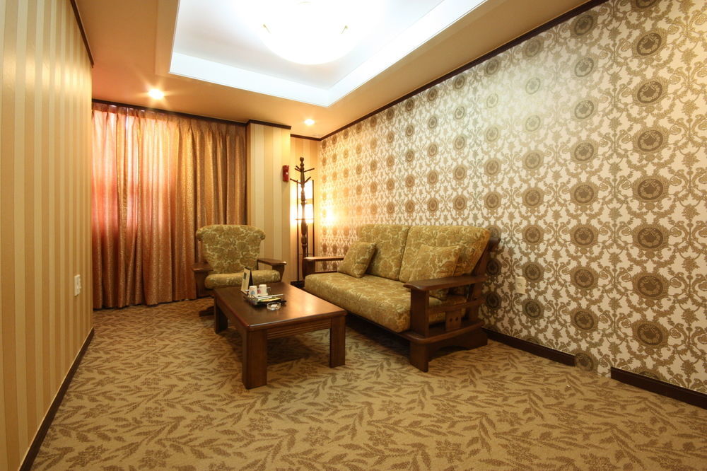 צאונגג'ו Gallery Tourist Hotel מראה חיצוני תמונה
